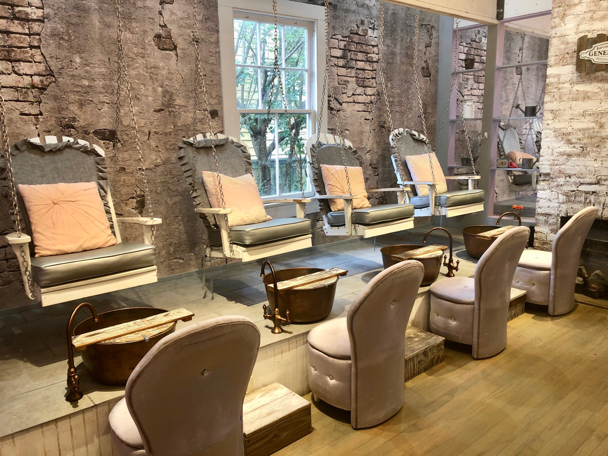 Southern Swings Nail Bar